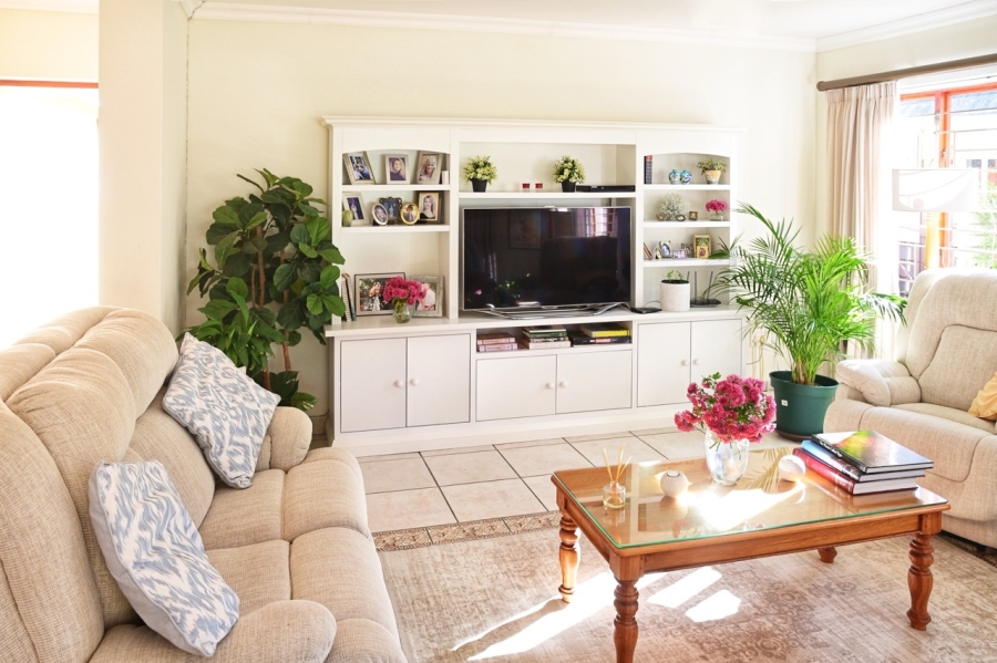 3 Bedroom Property for Sale in Sedgefield Island Village Western Cape